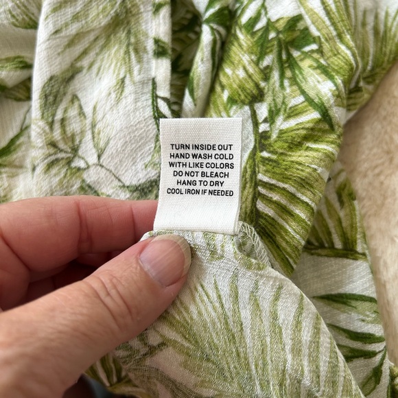 Small tropical island cruise shirt palm leaves - Picture 3 of 6